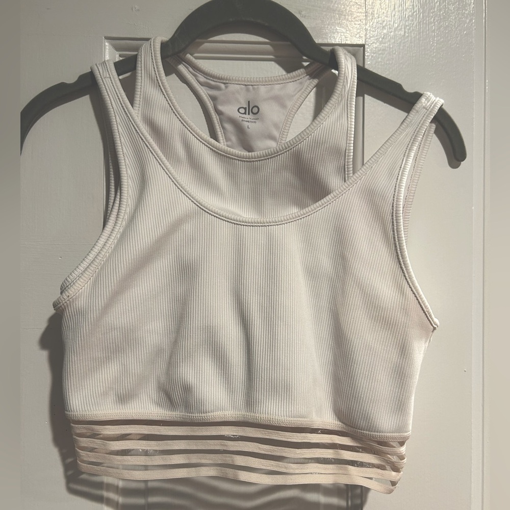 ALO Yoga Sports Bra white